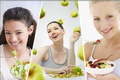 小胖墩游泳被卡栏杆，你确实该来伊缘美减肥了